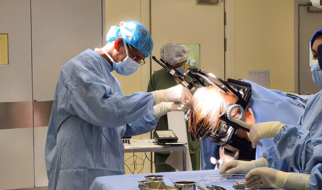 【健康主题】推动帕金森治疗 助患者重掌生活