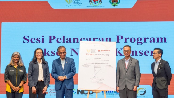 mainSlidePosts[3].title